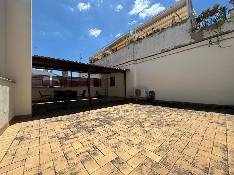 Atico Con Terraza Privada Cerca De La Catedral Siviglia
