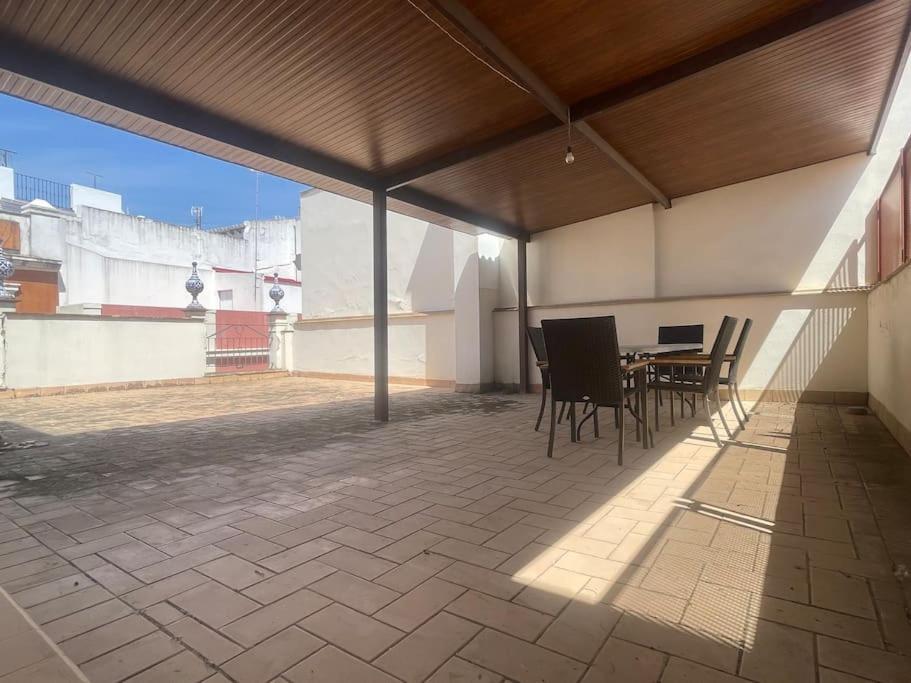 Atico Con Terraza Privada Cerca De La Catedral Appartamento *
